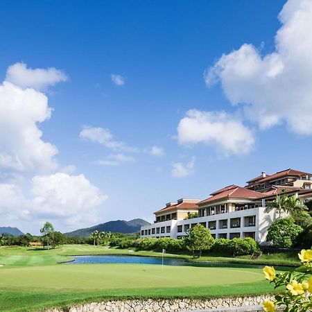 The Ritz-Carlton Okinawa Hotel Nago Buitenkant foto