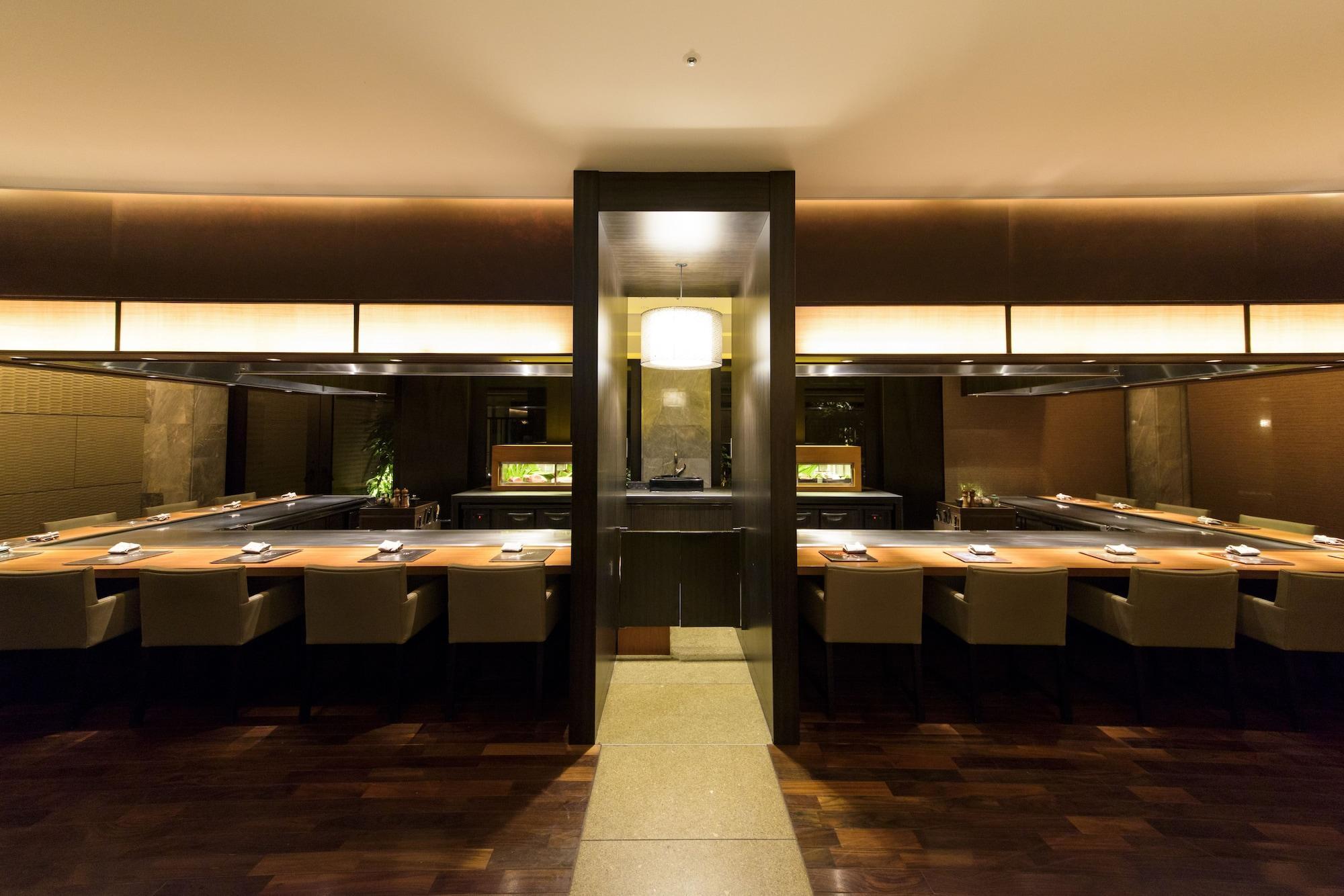 The Ritz-Carlton Okinawa Hotel Nago Buitenkant foto