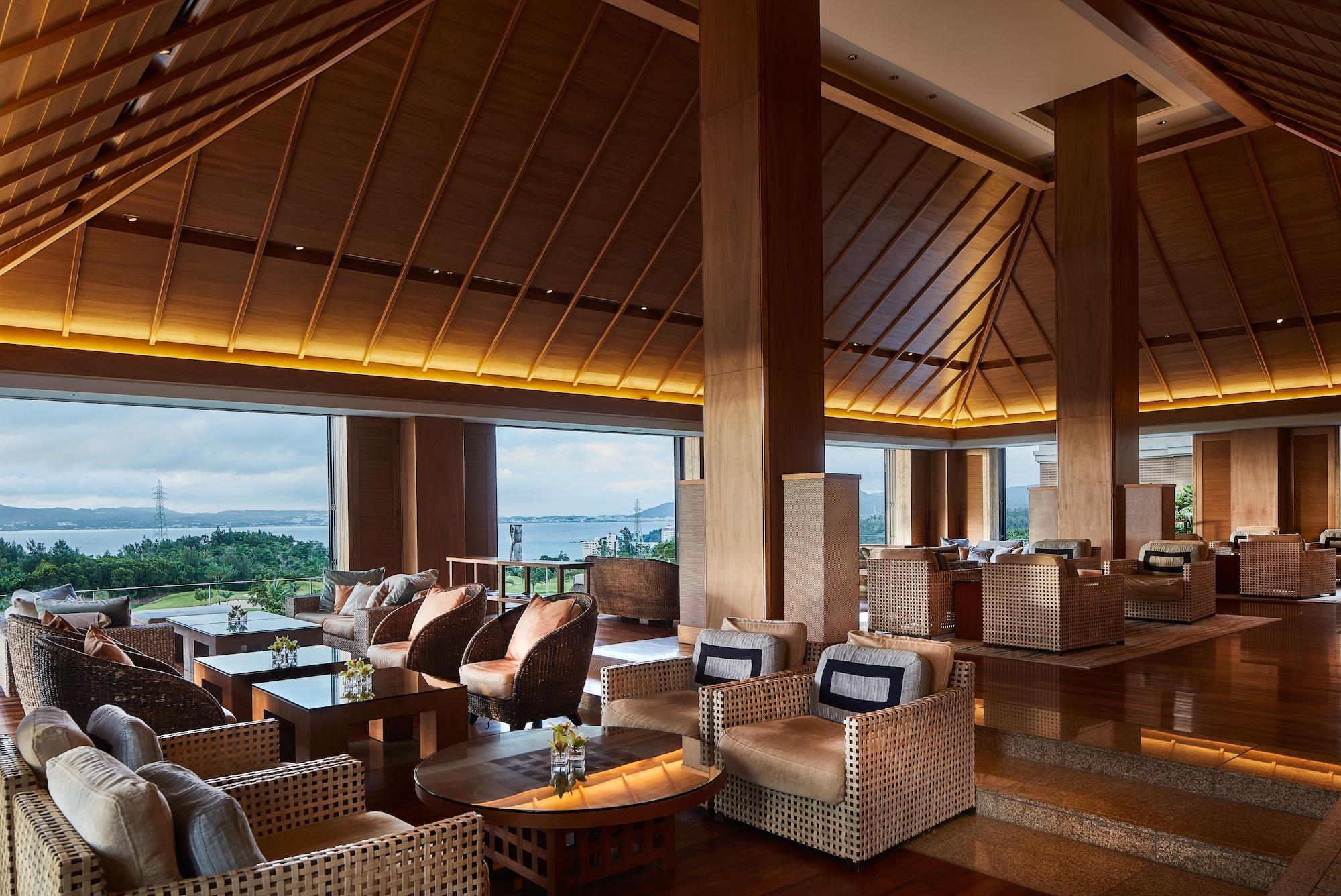 The Ritz-Carlton Okinawa Hotel Nago Buitenkant foto