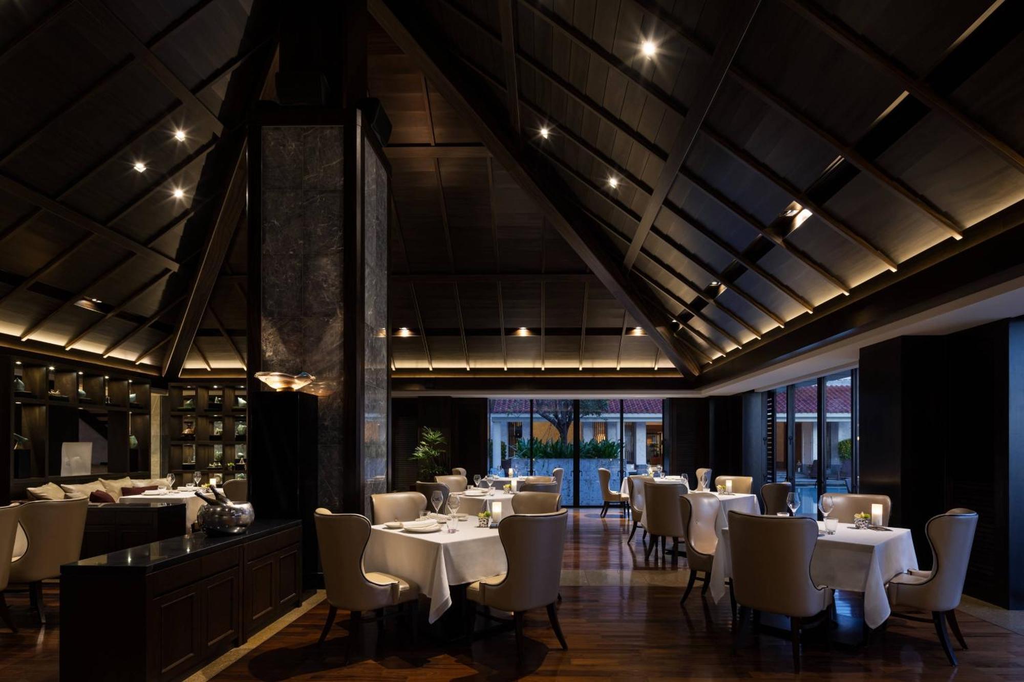 The Ritz-Carlton Okinawa Hotel Nago Buitenkant foto