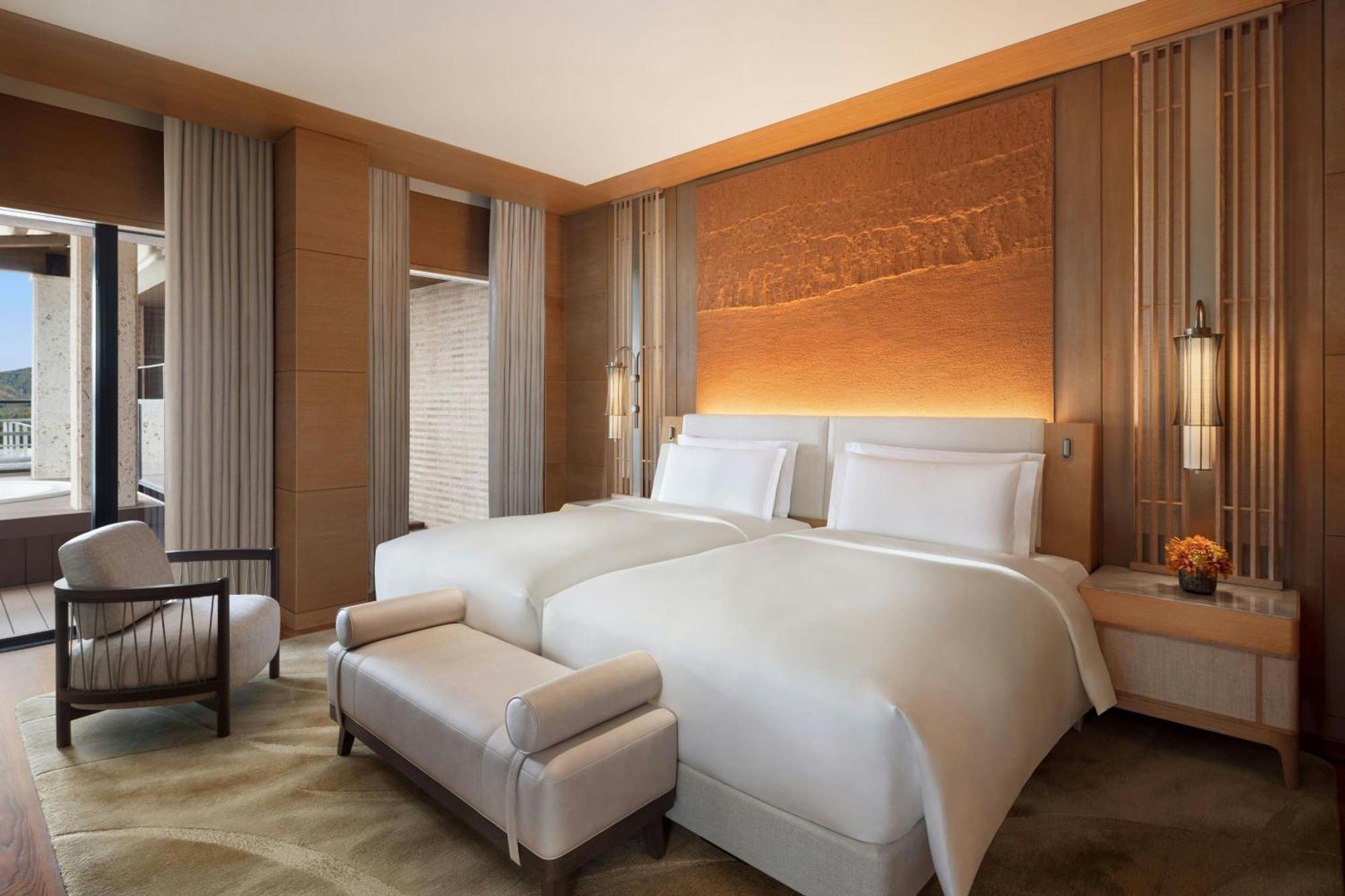 The Ritz-Carlton Okinawa Hotel Nago Buitenkant foto